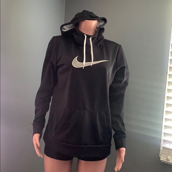 Nike Sweaters - Nike sweater